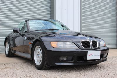 BMW Z3 1.9 Roadster Auto Convertible Petrol BlackBMW Z3 1.9 Roadster Auto Convertible Petrol Black at Concours Motor Company Solihull
