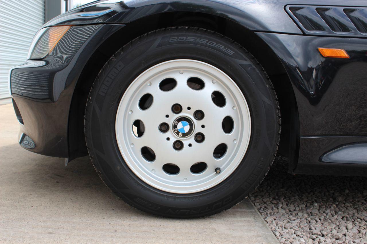 BMW Z3 1.9 Roadster Auto Convertible Petrol Black