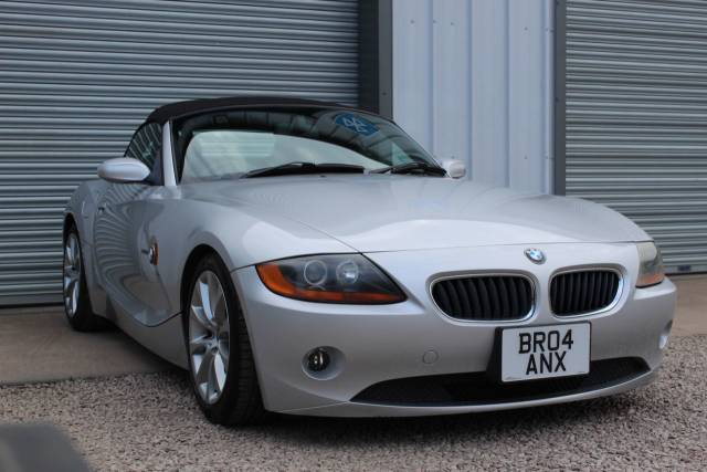 2004 BMW Z4 2.2i Roadster