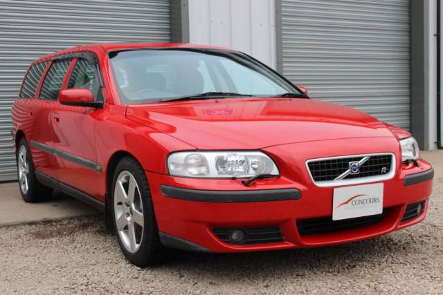 Volvo V70 R 2.5 Turbo 300bhp AWD Estate Petrol Red