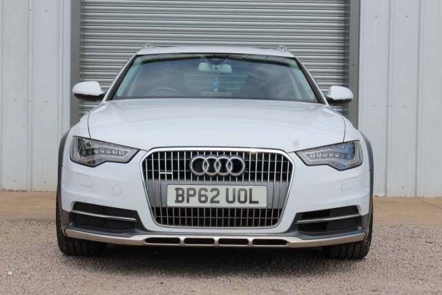 2012 Audi A6 Allroad Quattro 3.0 V6 TFSi S Tronic Quattro