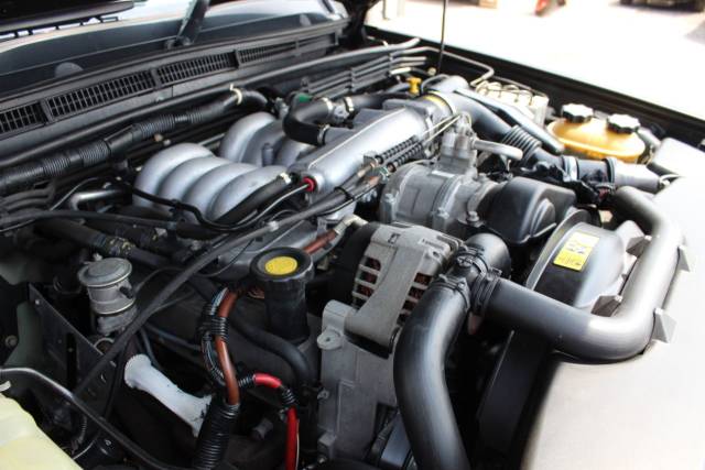 2004 Land Rover Discovery Series 2 4.0 V8 'Sport Edition' 7 Seater