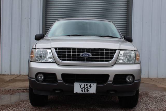 2004 Ford Explorer 4.0 XLT Auto 7 Seater