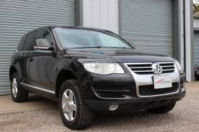 VOLKSWAGEN TOUAREG 2010 (60) at Concours Motor Company Solihull