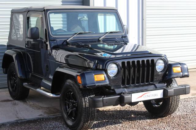 Jeep Wrangler 4.0l SPORT SOFT TOP (TJ) Convertible Petrol Black