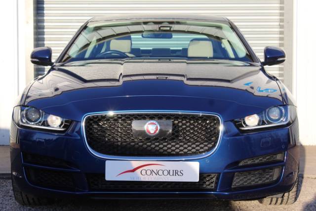 2015 Jaguar XE 2.0T  GTDi Portfolio