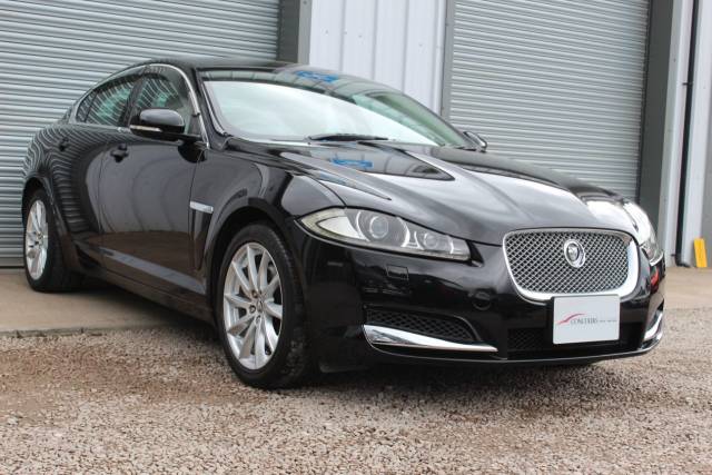 Jaguar XF 2.0GTDi Petrol X250 Saloon Petrol Black