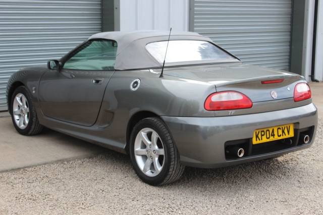 2004 MG MGTF 1.8 135 16v 2dr