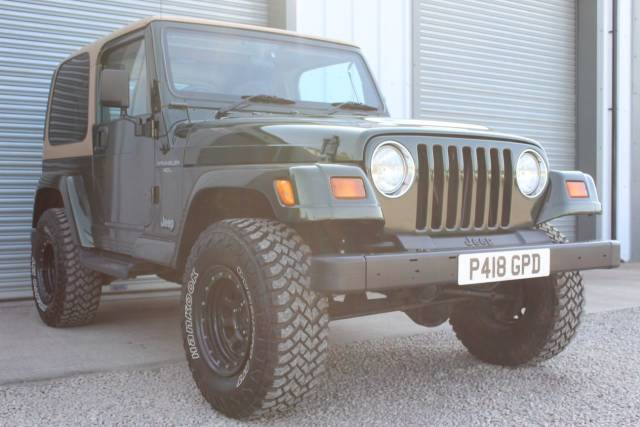 Jeep Wrangler 4.0 SAHARA (TJ) Hard Top Auto Four Wheel Drive Petrol Green