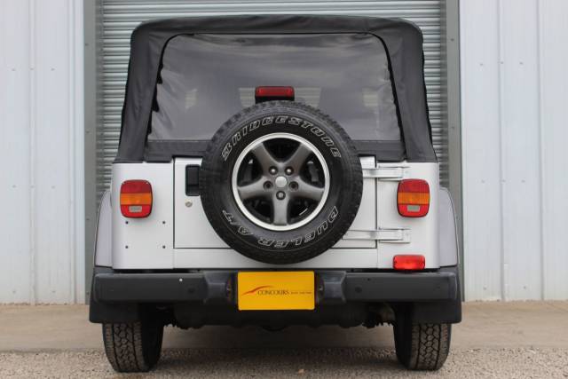 2004 Jeep Wrangler 4.0 Sport Soft Top (TJ) Auto