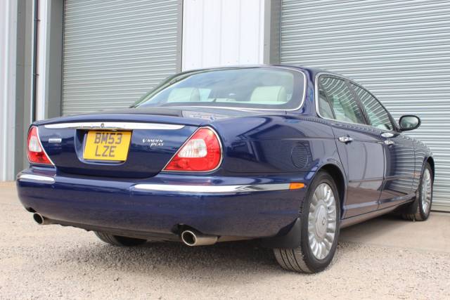 2003 Jaguar XJ8 4.2 Super V8 Vanden Plas
